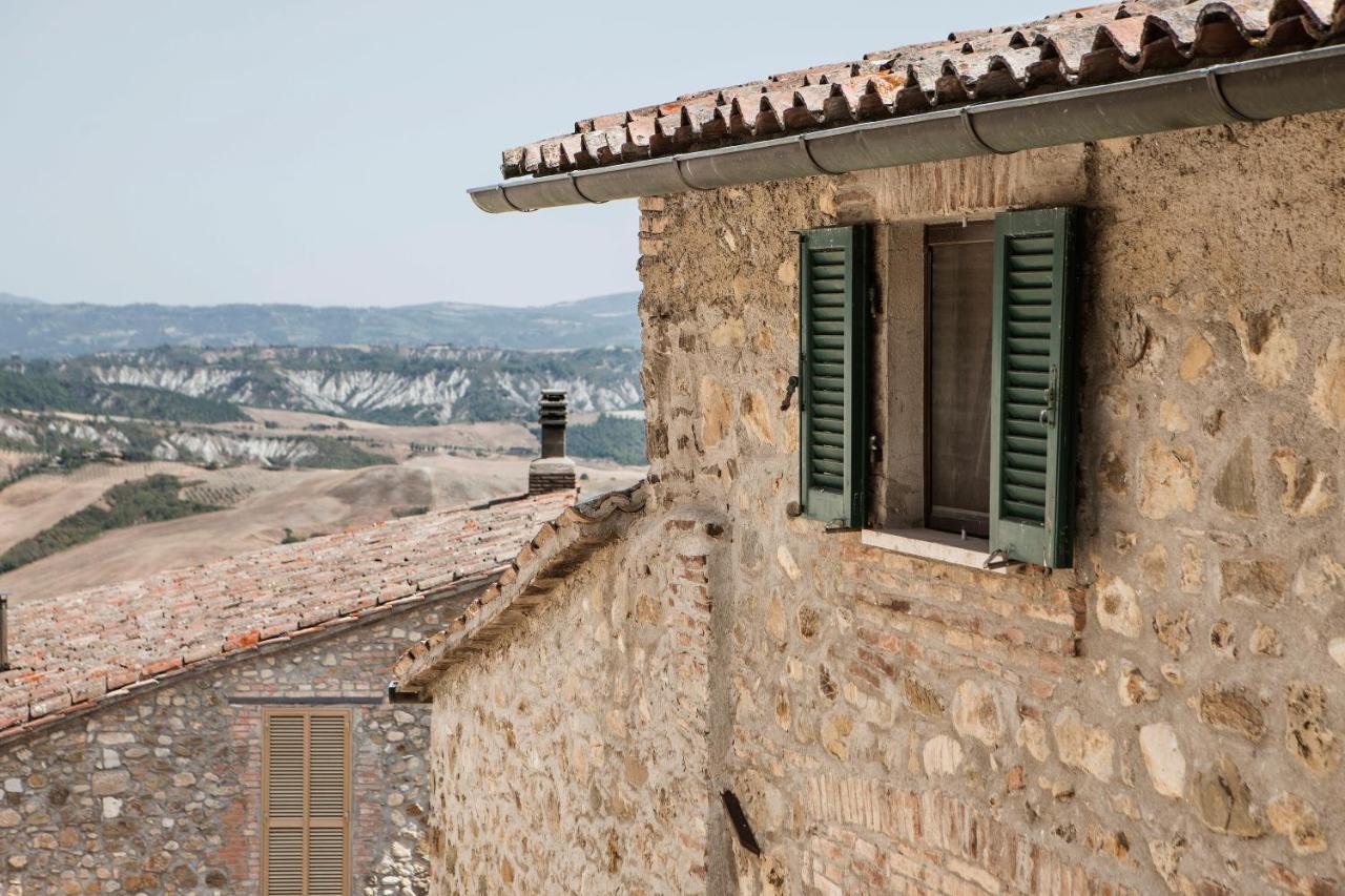 Bed & Basta Hotel Allerona Exterior photo